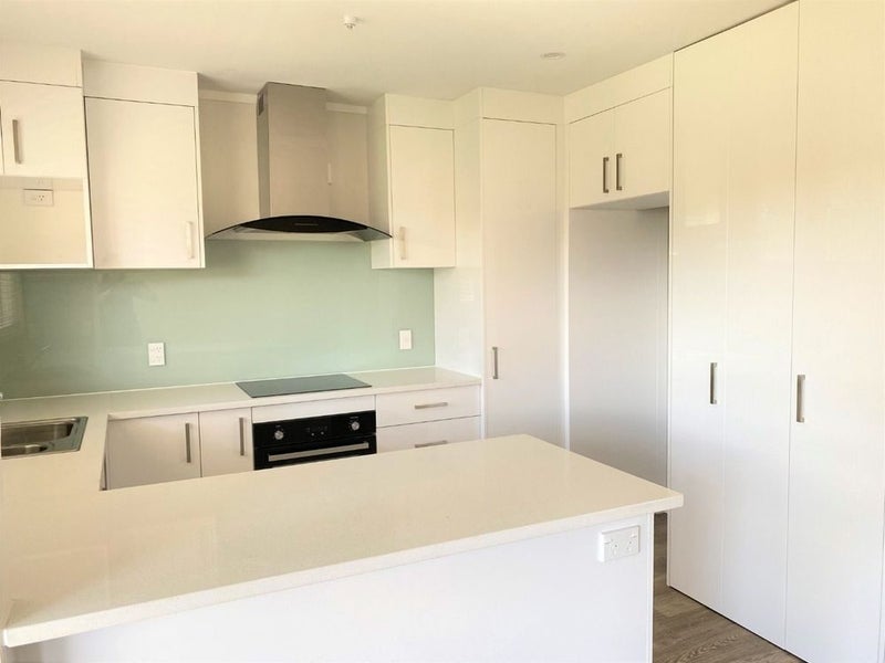 PVC Thermowrapped (Coating on) High Gloss White Cabinets Carousel 2