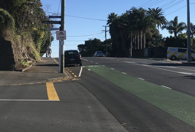 Mount Albert, 3 bedrooms64415120396674113