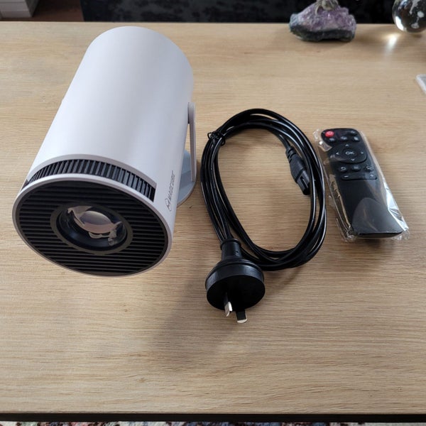 Smart mini projector629519060035851118