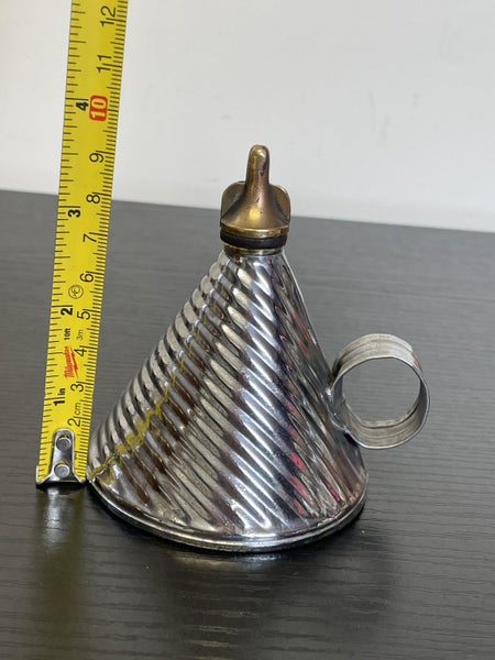 Vintage KAYES Walnut Whip Oil Can Carousel 8