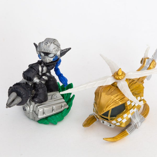 Skylanders Superchargers RARE Dark Super Shot Stealth Elf Nitro Stealth Stinger Carousel 1