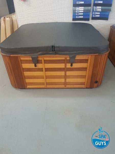 Replacement Spa Cover - Suits Trueform Storm / Little Ripper Carousel 1