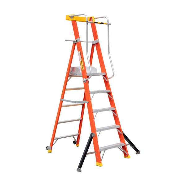 Fibreglass Platform Ladder 1.41M Carousel 1