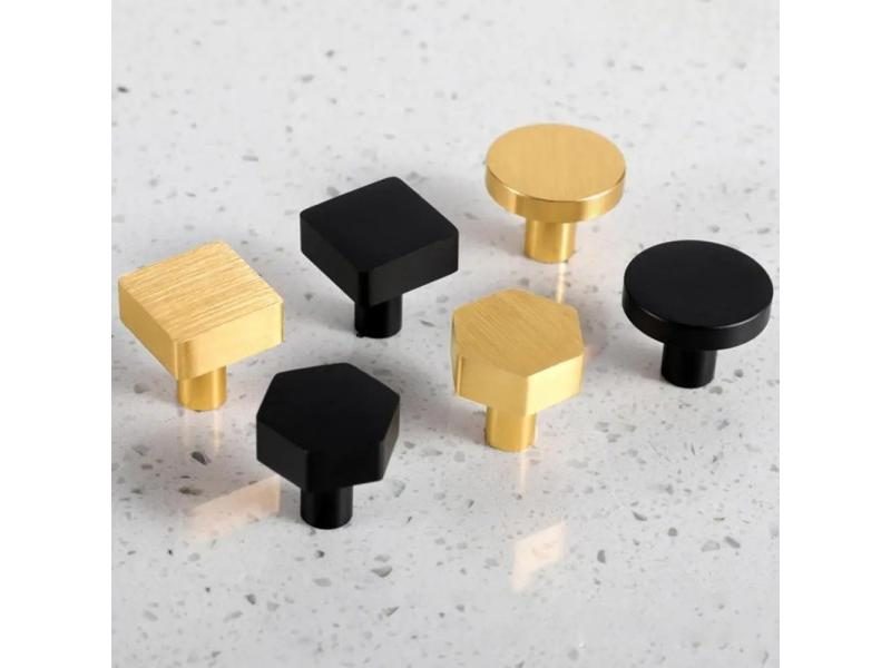 Solid Construction Simple Polished Finish Furniture Handle Knob Rust-Proof Carousel 2