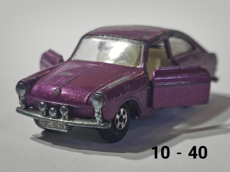 LESNEY Volkswagen 1600TL Carousel 1
