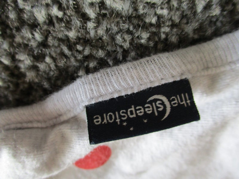 The Sleepstore newborn fitted swaddle Carousel 2