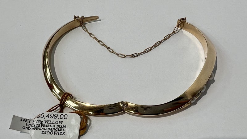 Vintage 14kt Pearl and Diamond Opening Bangle Carousel 2
