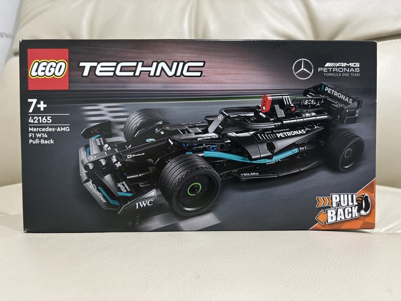 LEGO Technic 42165 - Mercedes-AMG F1 W14 Pull-Back ~PING available~! Carousel 1