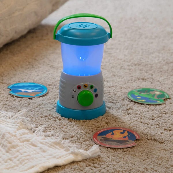 Melissa & Doug Let's Explore - Lights & Sounds Lantern Carousel 7