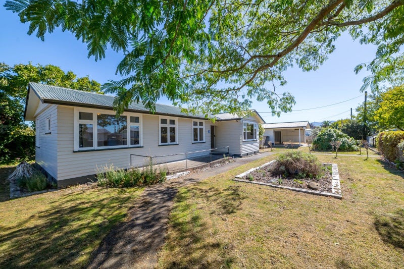 About Property Brokers Carterton Trade Me Property