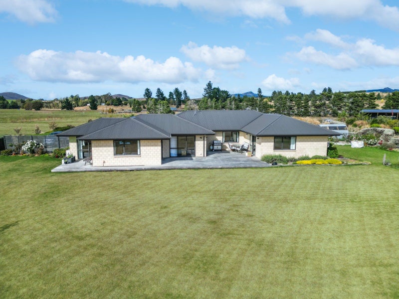 218 Palmerston-Dunback Road, Palmerston, Waitaki, Otago