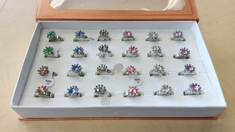 24pcs Artificial Round Rings Stainless Steel Assorted Carousel 2