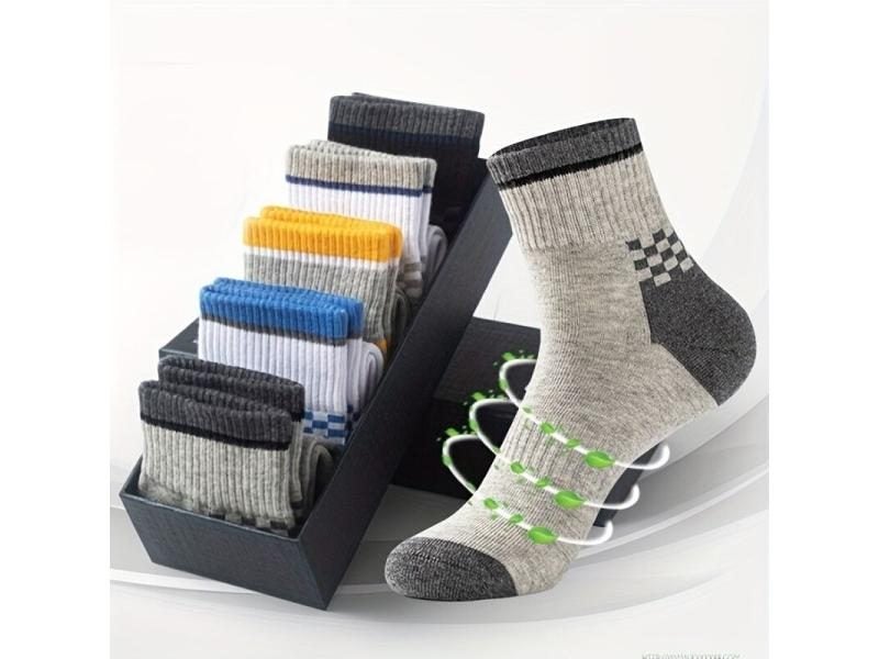 5pairs/set Men's Breathable Casual Sports Socks Quarter Socks For All Seasons Carousel 2