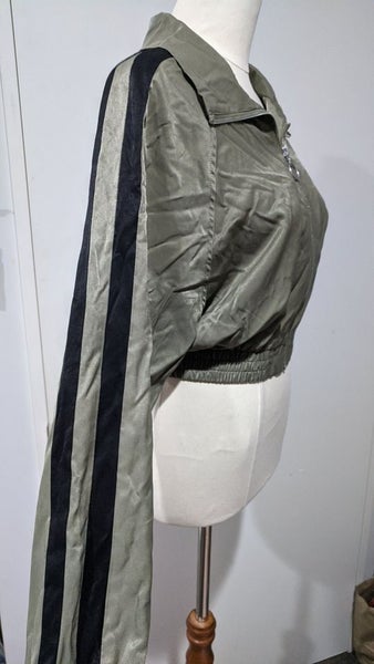 Glassons - Crop Jacket with O-Ring Zip - Size 10 Carousel 2