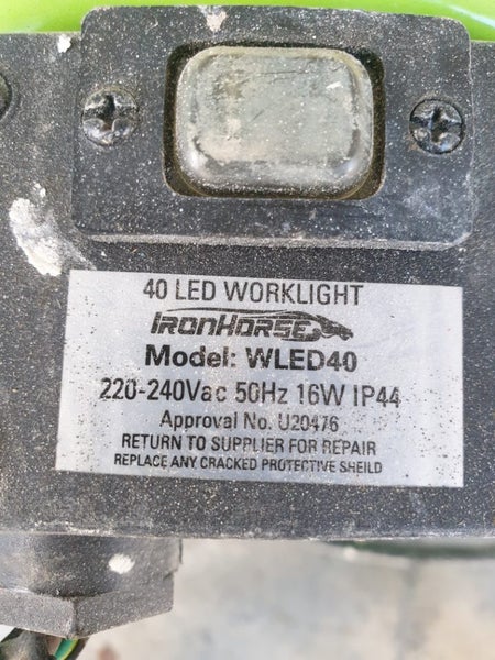 IronHorse Portable LED Worklight Carousel 3