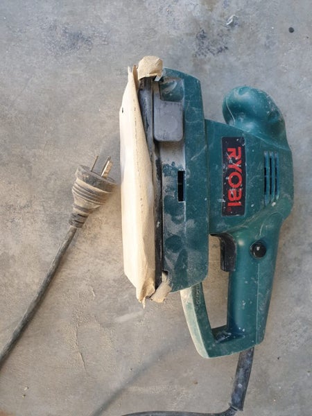 RYOBI random orbital sander Carousel 1