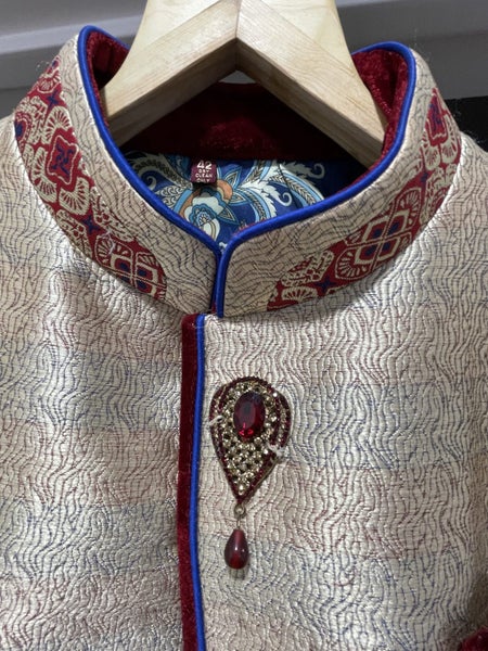 Men’s Sherwani Carousel 2