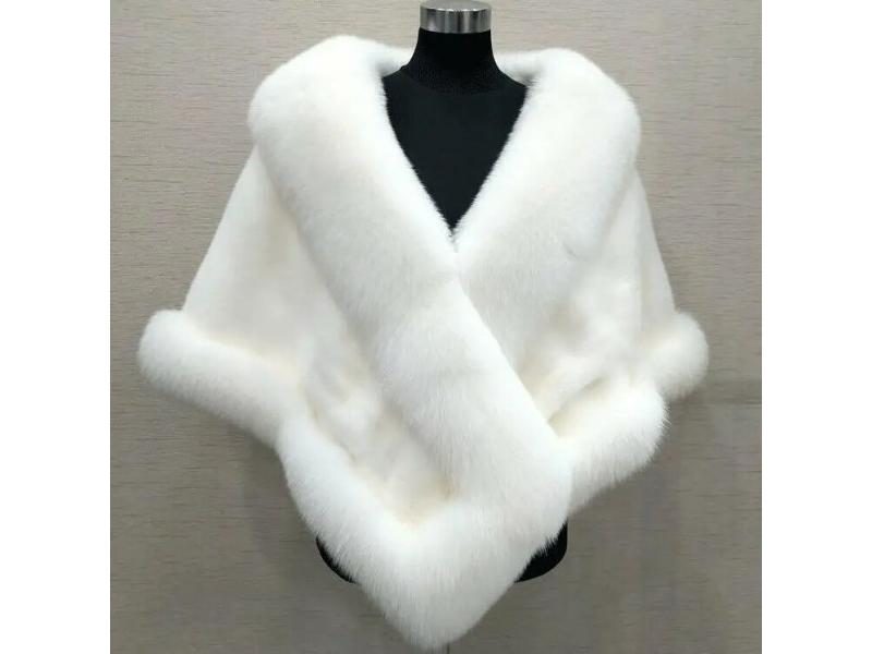 Big Bridal Faux Fur Wraps Winter Wedding Coat Warm Shawls Outerwear White Black Carousel 1
