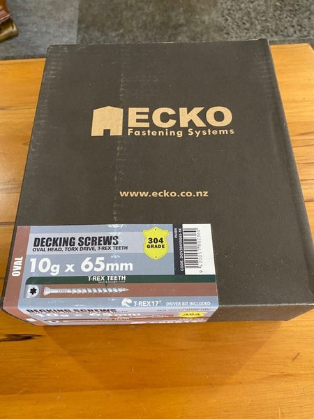 10g x 65 Decking Screw SS304 Oval Head 1000pc Carousel 1