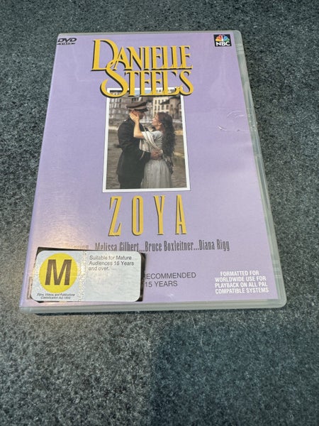 Danielle Steel's Zoya Carousel 1