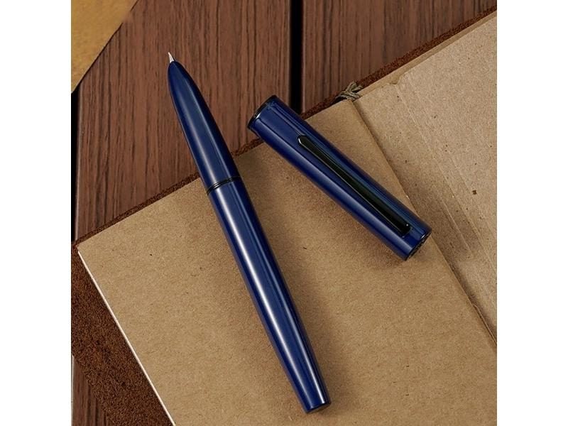Fountain Pen Carousel 1