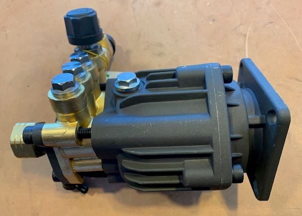 Aquastrong 3000psi Water blaster pump Carousel 1