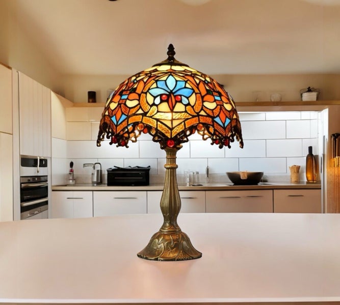 New Design Handmade Tiffany Table Lamp Carousel 2