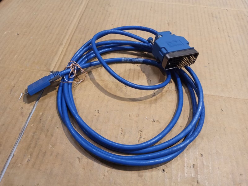 Cisco 72-1428-01 V.35 DTE serial cable Carousel 1