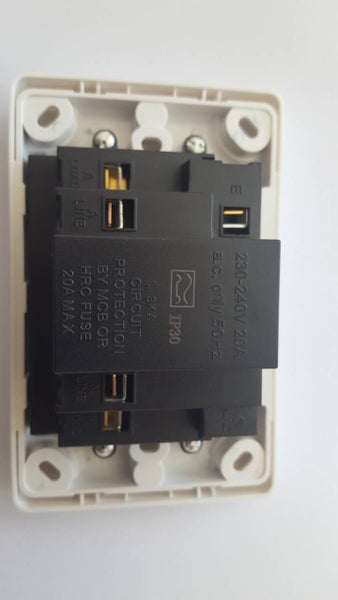 Power Point - Double - Horizontal - RCD - 10A - Bathroom Carousel 3