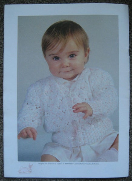 12 KNITTING BABY PATTERNs Peter Pan 8ply Wool Cardigans Jumpers Jacket Carousel 10
