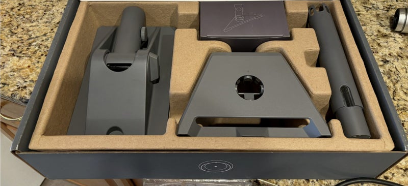 Starlink Standard GEN 3 Pivot Mount **BRAND NEW** Carousel 2