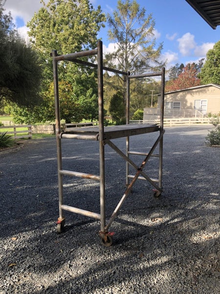 Aluminium Folding Mobile Scaffold Carousel 1