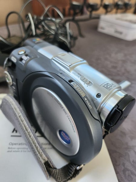 Sony Digital DVD Video Camera Carousel 2