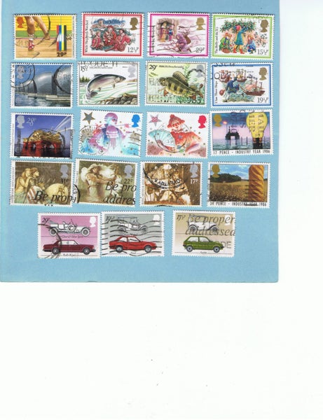100 stamps of Great Britain 1982 - 1986. Carousel 2