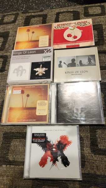 Kings of Leon bulk cds Carousel 1