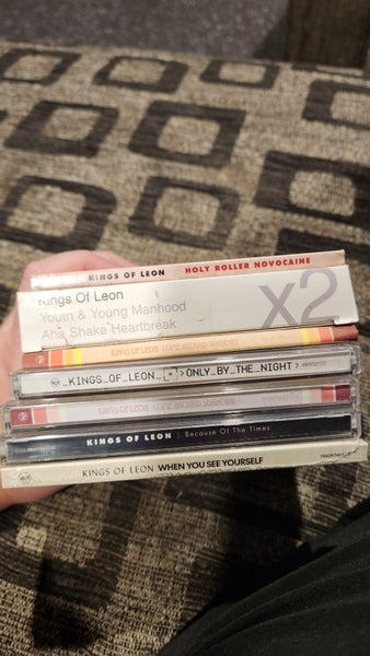 Kings of Leon bulk cds Carousel 2