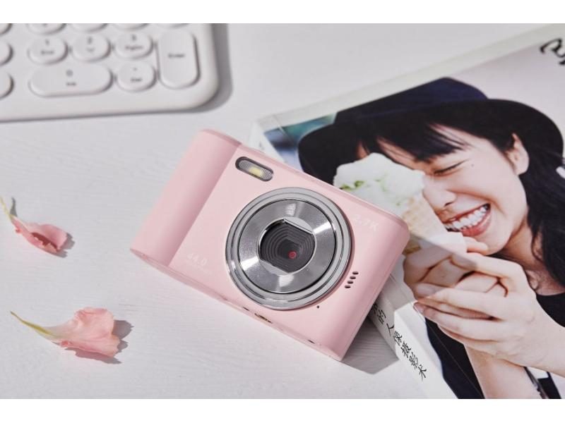 Digital Camera With 8x Zoom For Kid Beginner Photography 1080P Carousel 1