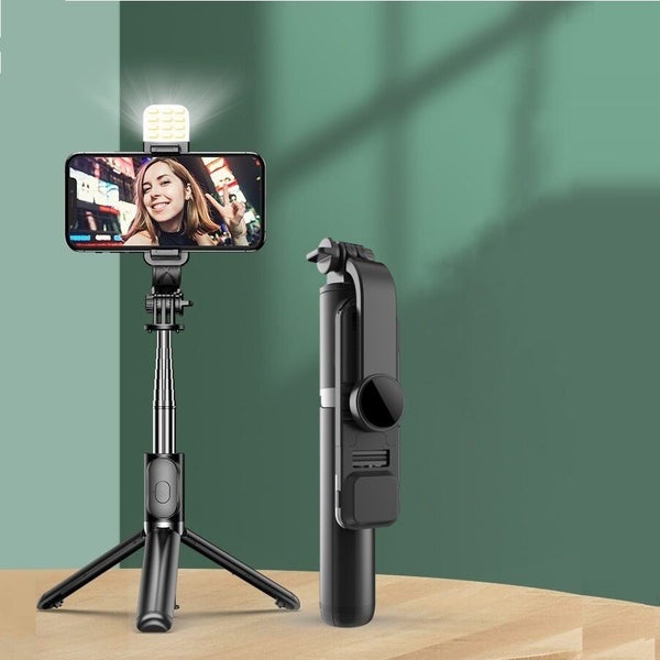 DESAFIONA 6 in 1 Wireless Bluetooth Selfie Stick Carousel 2