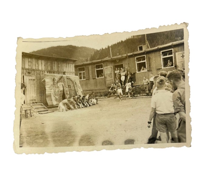 Rare NEW ZEALAND WW2 Stalag 18A Prisoner of War POW Photos 12 Original Photos Carousel 13