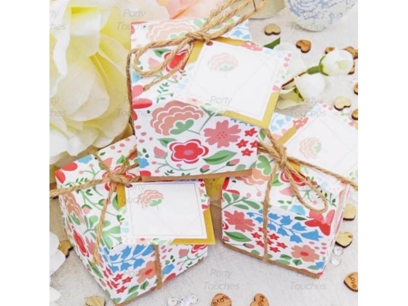 100pcs Kraft Paper Flower Printed Wedding Candy Box Baby Shower Birthday Party Carousel 1