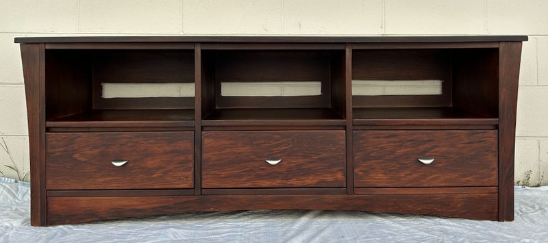 Stunning FOREST Furniture Solid KAURI TV Entertainment Unit Carousel 1