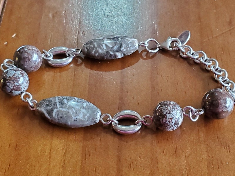 Sterling Silver Lace Agate Bracelet Carousel 2
