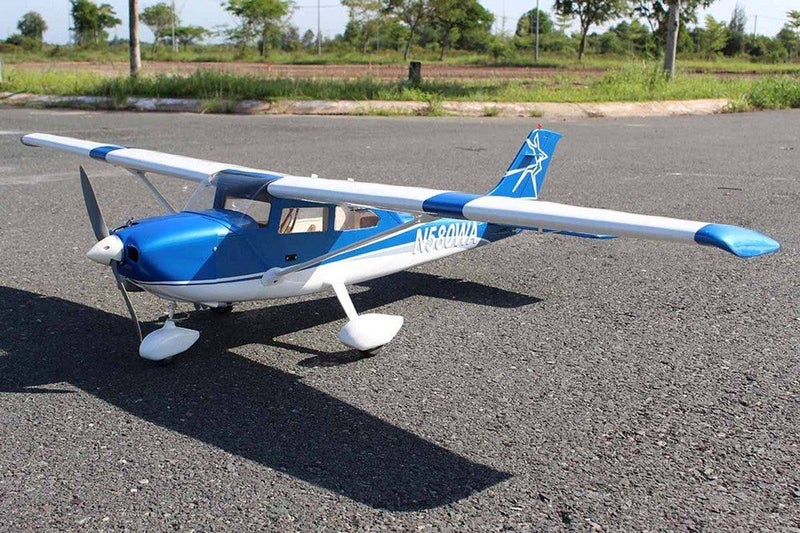 Seagull Models SEA327B Cessna 182 Skylane 69"wingspan .46 or 10cc Pearl Blue Carousel 1