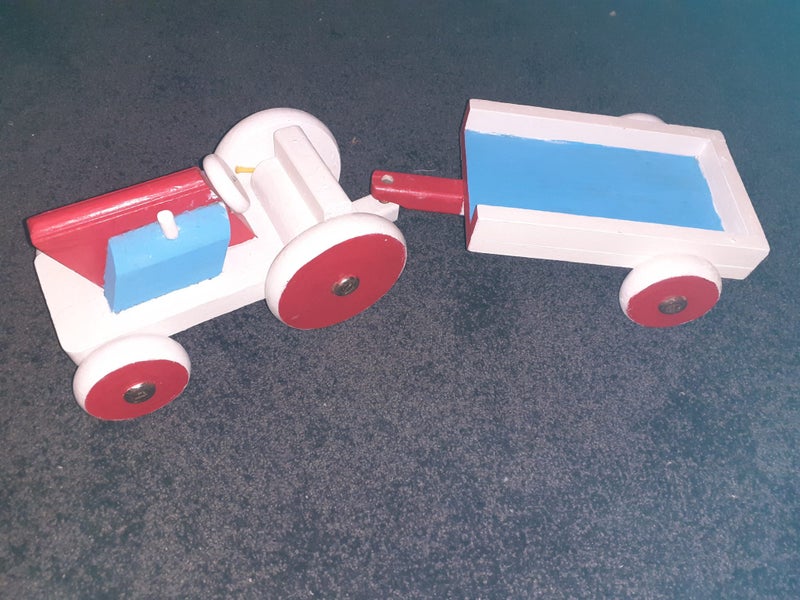 Wooden Toy Tractor & Trailer Carousel 1