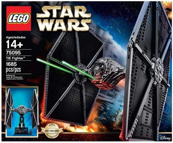 Lego 75095 Star Wars UCS TIE Fighter Carousel 1