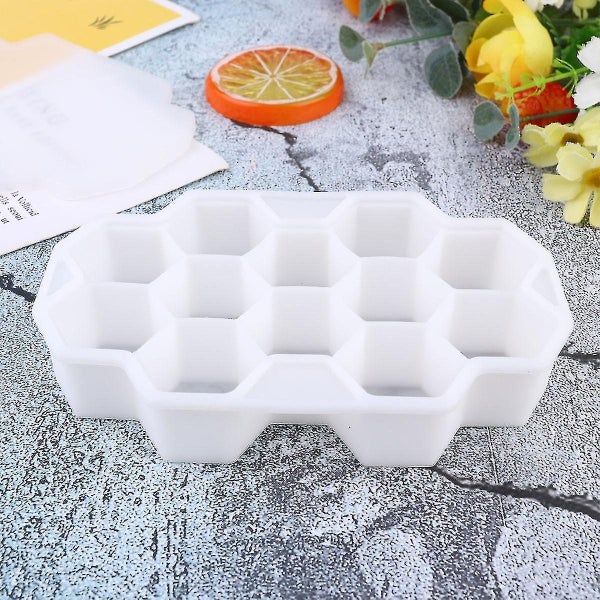 2pcs 12 Grids Honeycomb Shape Ice Making Mold Kitchen Ice Box Mold Portable Ice Carousel 4