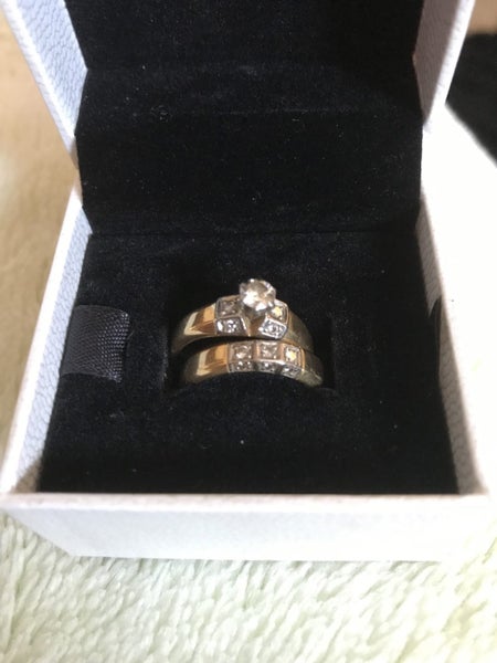 18ct Diamond Ring Set $7625 value - TWO RINGS FOR THE PRICE OF ONE Carousel 1
