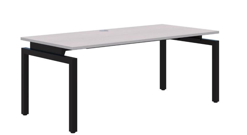 Balance Single Desk 1500x800 Carousel 2