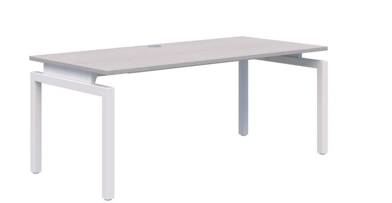 Balance Single Desk 1500x800 Carousel 1