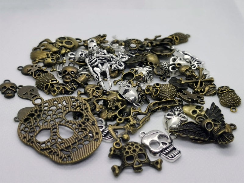 100g Assorted Skulls Set Steampunk Charms62990728915586113